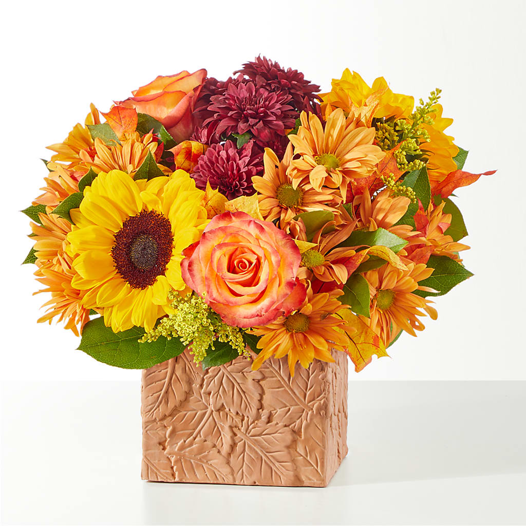 The Outdoors Bouquet – Heaven Sent Florist, El Paso TX