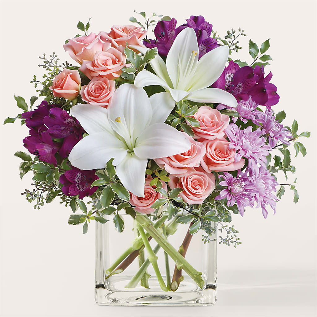 Mani Pedi Bouquet – Heaven Sent Florist, El Paso TX