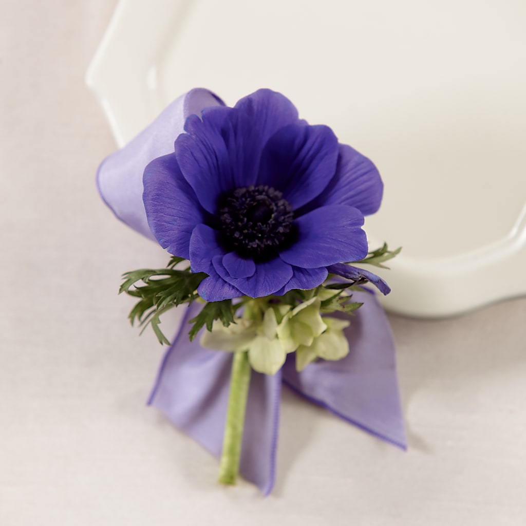 Purple Passion Boutonniere – Heaven Sent Florist, El Paso TX