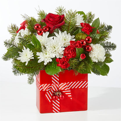 Presents Under the Tree Bouquet –  Heaven Sent Florist, El Paso TX
