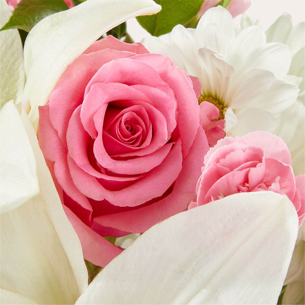Whispers of Comfort Bouquet –  Heaven Sent Florist, El Paso TX
