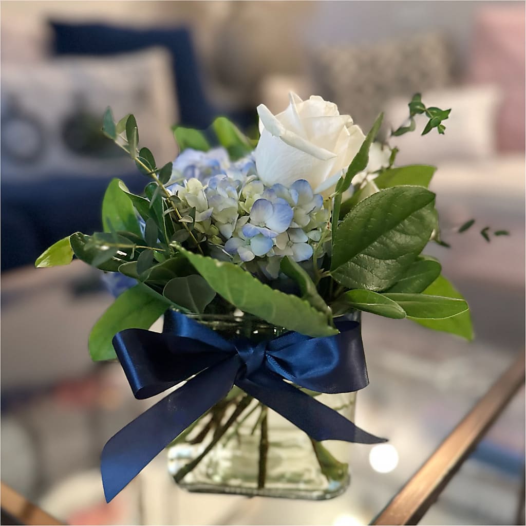 Sky Blue Delight Bouquet –  Heaven Sent Florist, El Paso TX