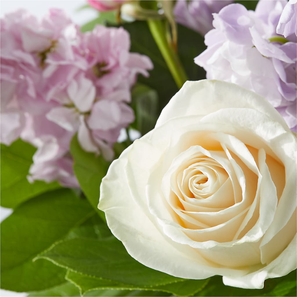 Springtime Spritz Bouquet –  Heaven Sent Florist, El Paso TX