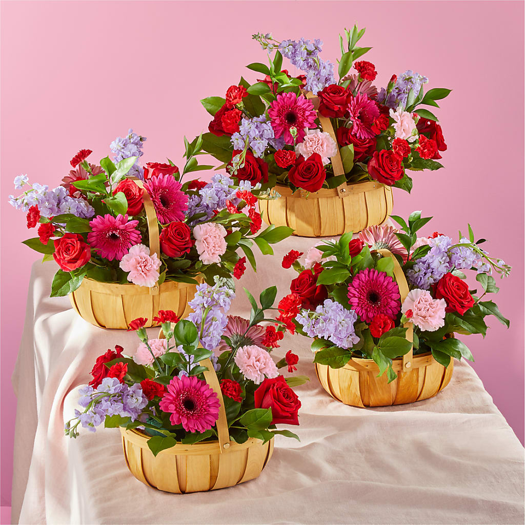 Pink Picnic Basket –  Heaven Sent Florist, El Paso TX