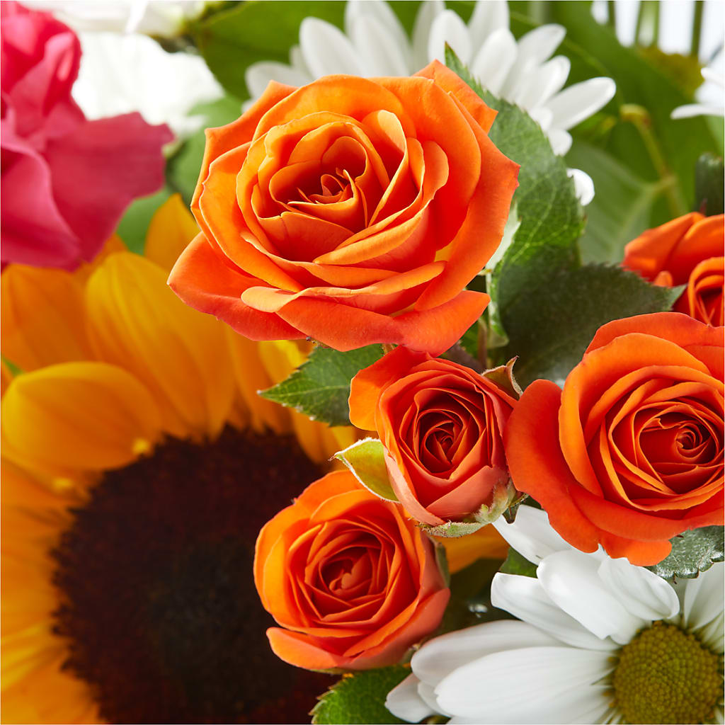 Sun-drenched Blooms Bouquet –  Heaven Sent Florist, El Paso TX