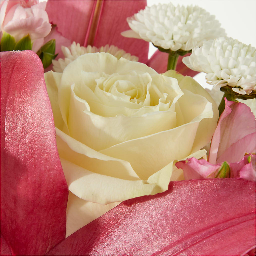 Piece of Cake Bouquet –  Heaven Sent Florist, El Paso TX