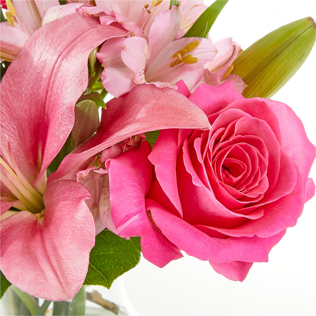 Lots of Love Bouquet –  Heaven Sent Florist, El Paso TX