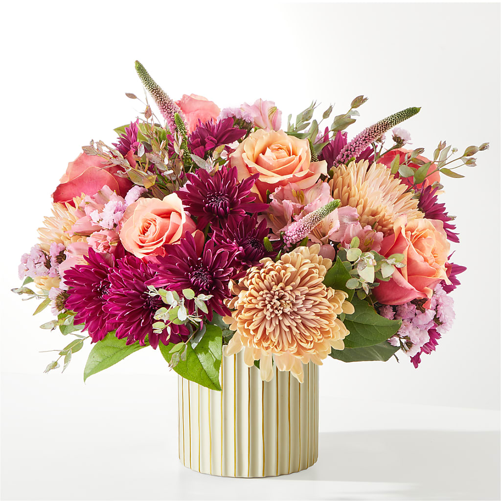 Berry Cobbler Bouquet with Ivory Vase –  Heaven Sent Florist, El Paso TX