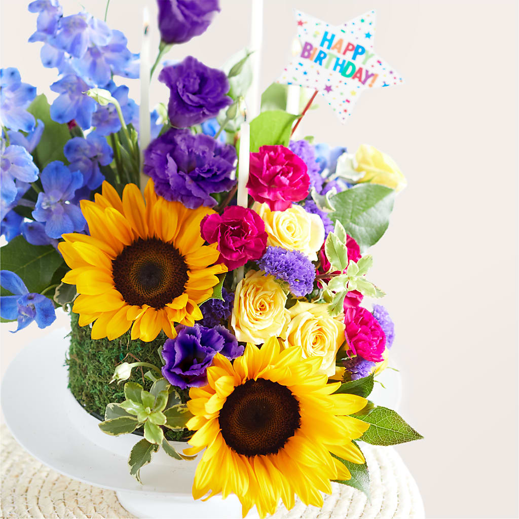Star of the Day Floral Cake –  Heaven Sent Florist, El Paso TX