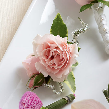 Pink Spray Rose Boutonniere –  Heaven Sent Florist, El Paso TX