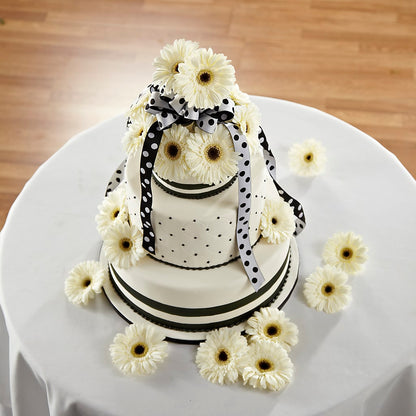 Simple Sophistication Cake Décor –  Heaven Sent Florist, El Paso TX